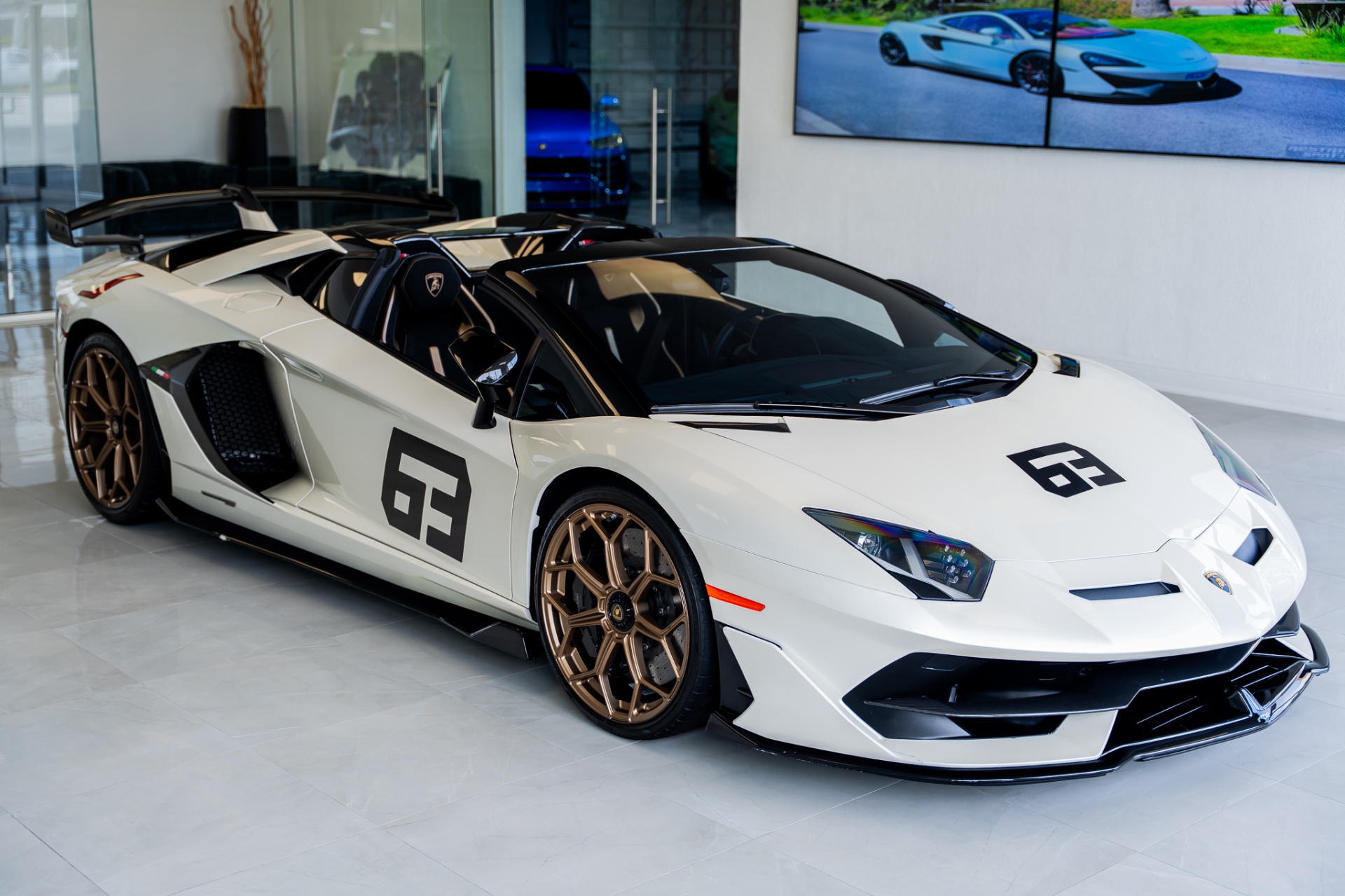 Boost360 dealership vehicle merchandising 10