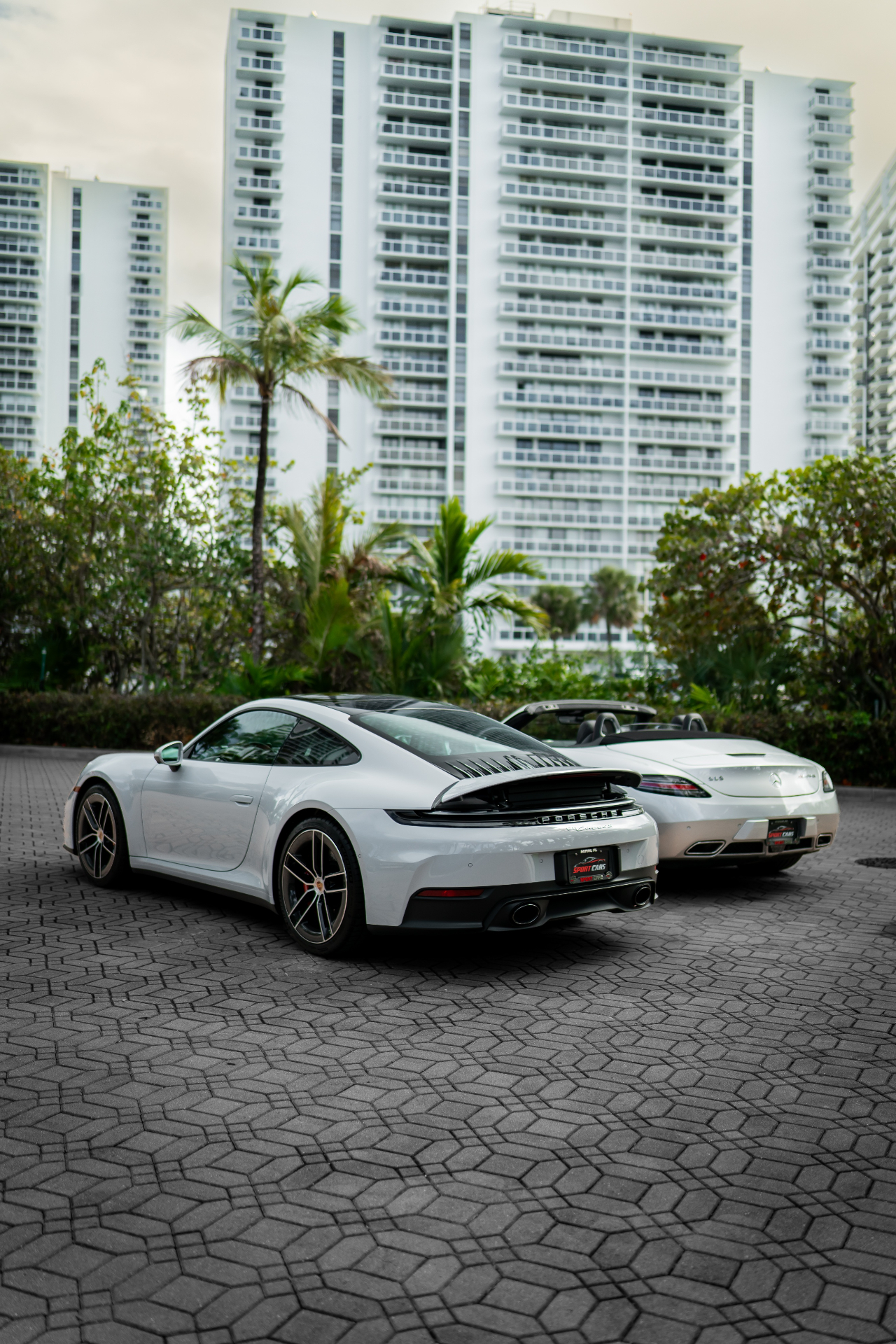 Porsche 911 and Mercedes SLS in Miami